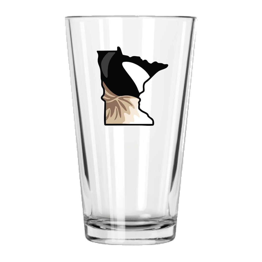 Minnesota Canada Goose Pint Glass