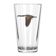 Load image into Gallery viewer, Canada Goose Pint Glass

